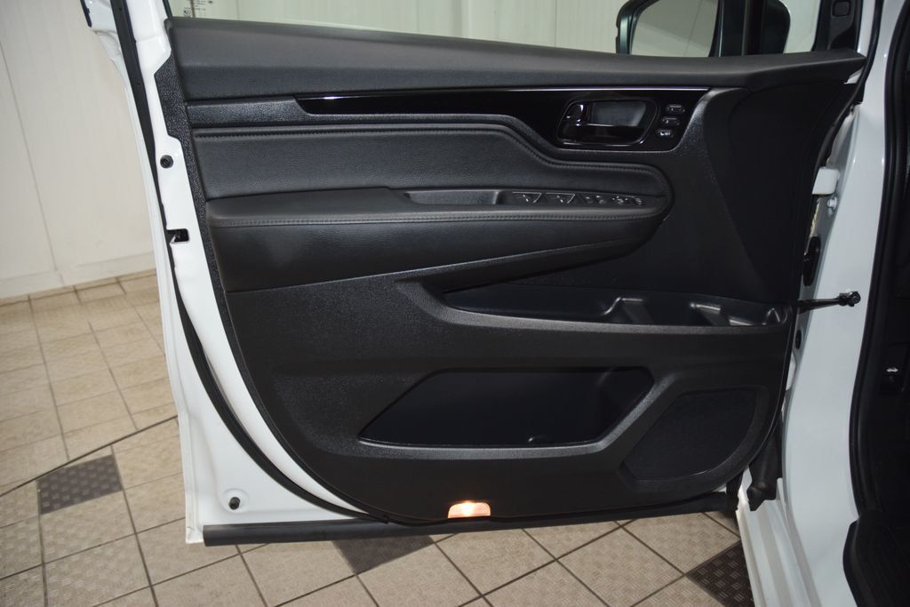 2024 Honda Odyssey Touring Automatic - 23038349 - 38