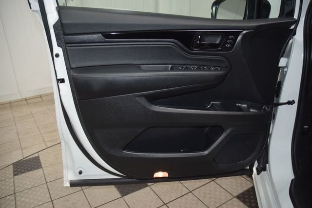 2024 Honda Odyssey Touring Automatic - 23038349 - 38