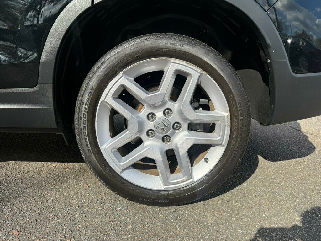 2024 Honda Passport EX-L photo 2