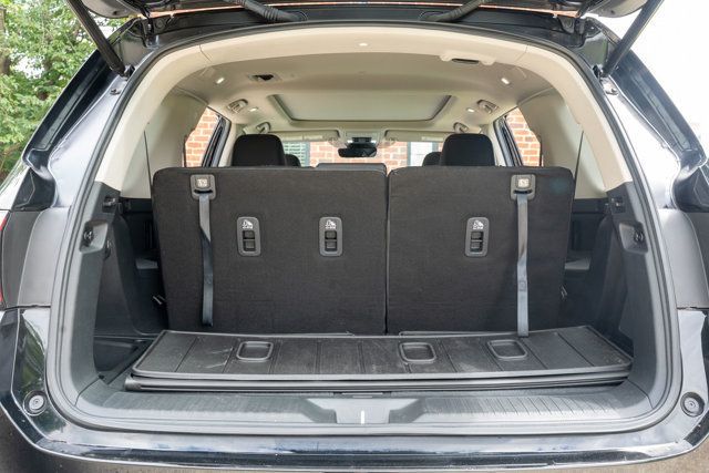 2024 Honda Pilot LocalTrade/Touring/AWD/PanoramicRoof/HeatedLeatherSeats/NAV - 23049097 - 52
