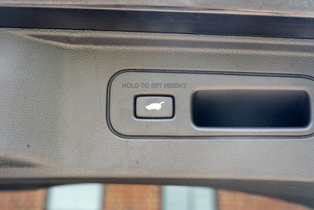 2024 Honda Pilot LocalTrade/Touring/AWD/PanoramicRoof/HeatedLeatherSeats/NAV - 23049097 - 53