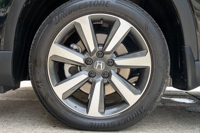2024 Honda Pilot LocalTrade/Touring/AWD/PanoramicRoof/HeatedLeatherSeats/NAV - 23049097 - 57