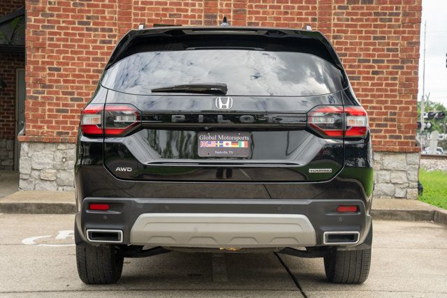 2024 Honda Pilot LocalTrade/Touring/AWD/PanoramicRoof/HeatedLeatherSeats/NAV - 23049097 - 5