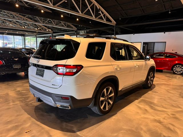 2024 Honda Pilot LocalTrade/Touring/PanoRoof/HtdSeats/AdapCruise/BosePremiumSound - 22967072 - 3