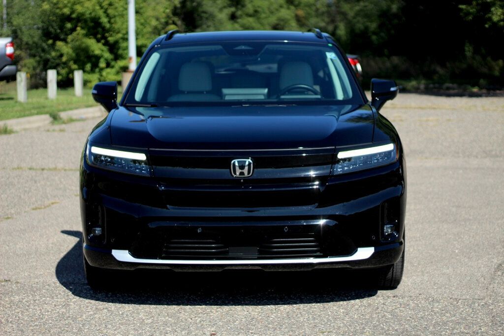 2024 Honda Prologue Elite photo 4