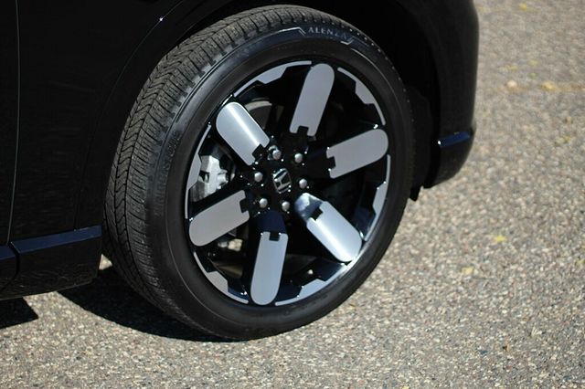 2024 Honda Prologue ONE OWNER AWD ELITE LEATHER PANORAMIC MOONROOF - 22936077 - 34