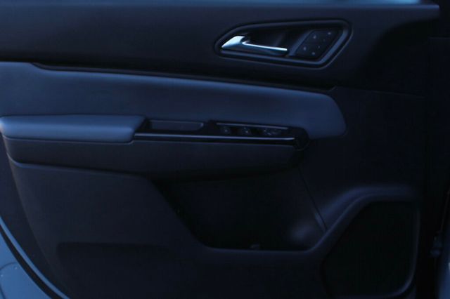 2024 Honda Prologue ONE OWNER AWD NAVIGATION, LEATHER, PANORAMIC MOONROOF - 22939353 - 18