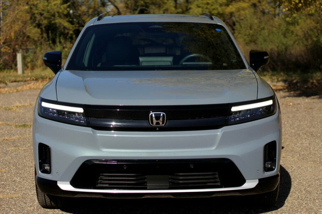 2024 Honda Prologue Elite Touring photo 4