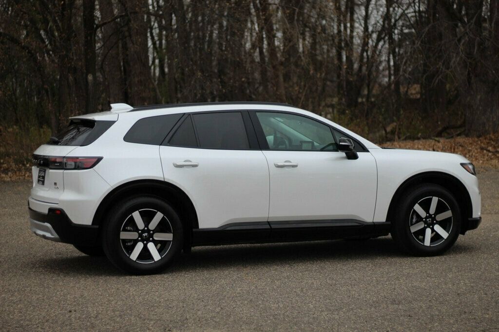 2024 Honda Prologue Touring photo 3