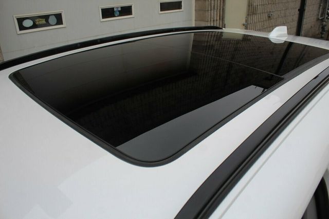 2024 Honda Prologue ONE OWNER AWD TOURING W/ LEATHER,PANORAMIC MOONROOF - 22949488 - 31