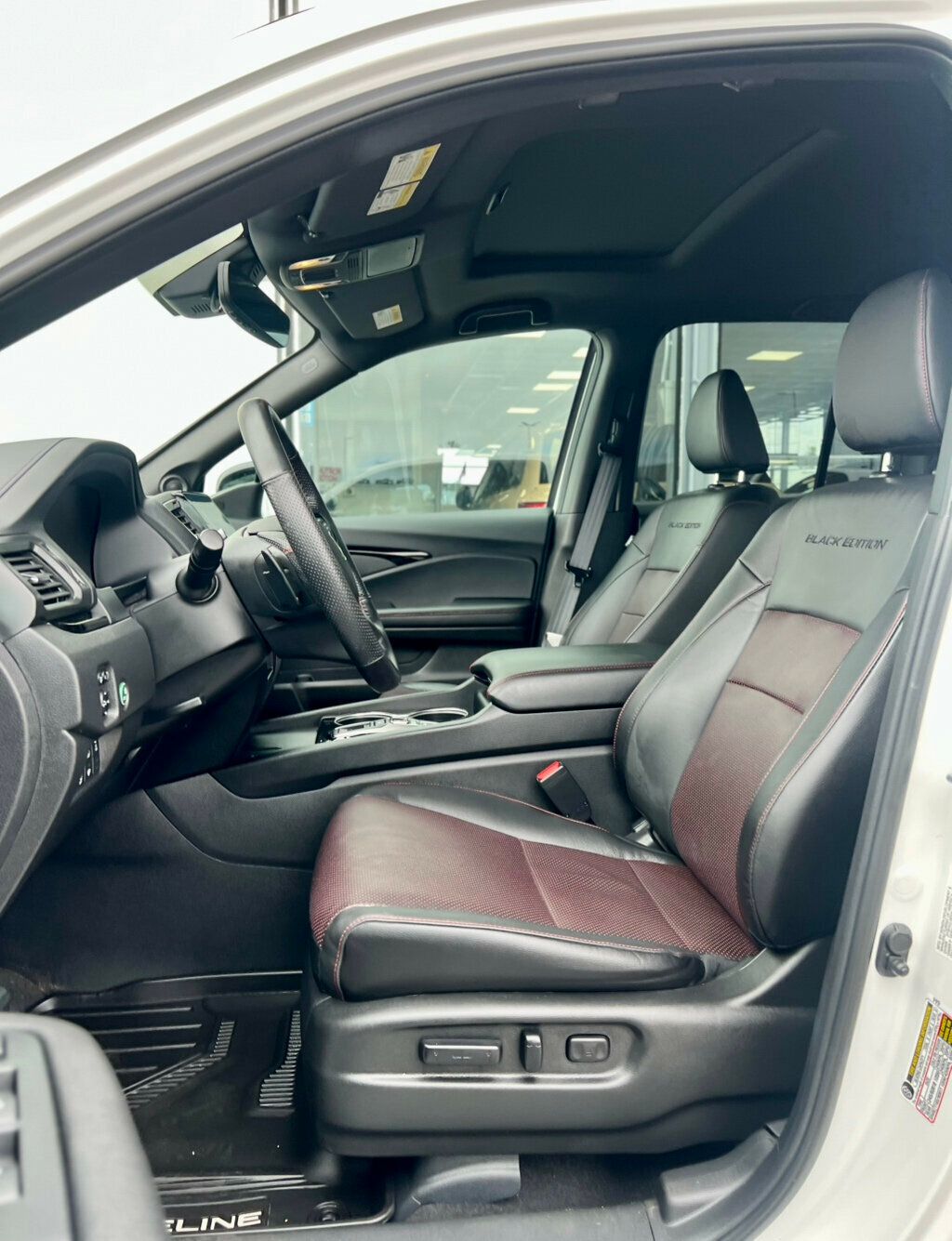2024 Honda Ridgeline Black Edition AWD - 23035022 - 10