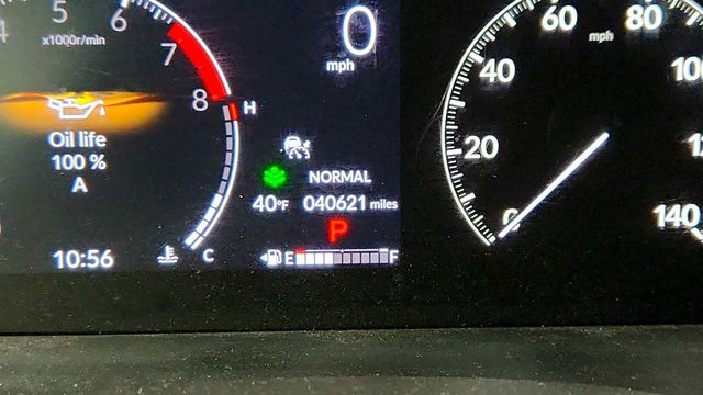 2024 Honda Ridgeline RTL AWD w/ Leather Seats, Honda Sensing & In-Bed Trunk - 23000648 - 14