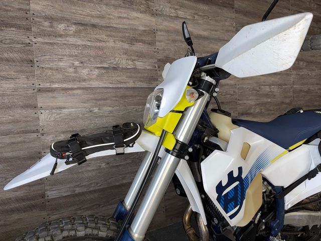 2024 Husqvarna FE 501s One Owner! - 23056776 - 14