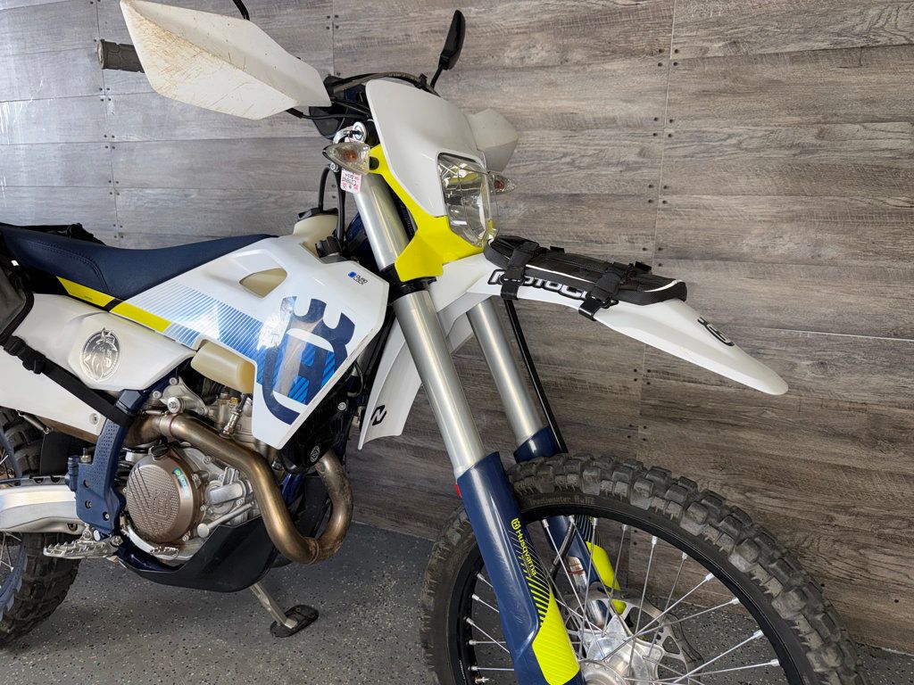 2024 Husqvarna FE 501s One Owner! - 23056776 - 4