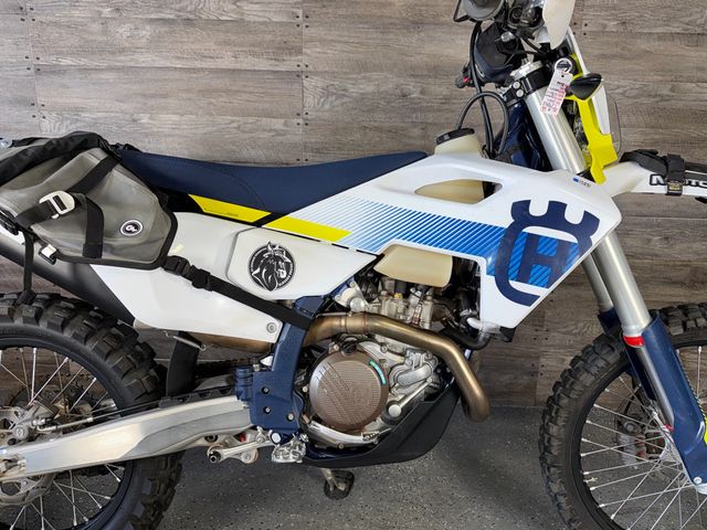 2024 Husqvarna FE 501s One Owner! - 23056776 - 5