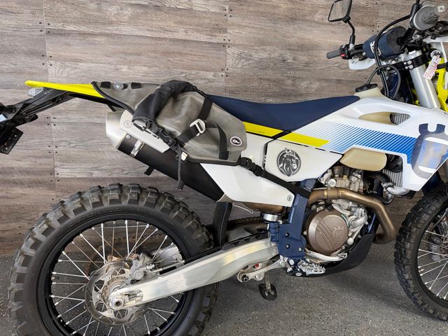 2024 Husqvarna FE 501s One Owner! - 23056776 - 6