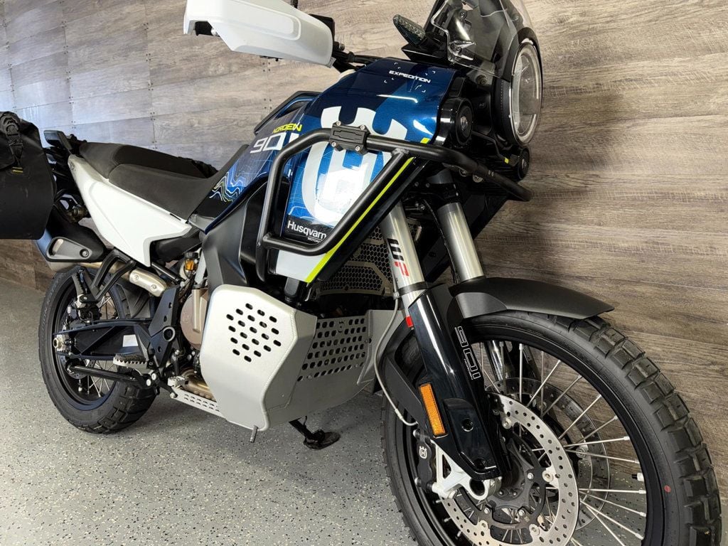 2024 Husqvarna Norden 901 Expedition One Owner! - 22933924 - 1