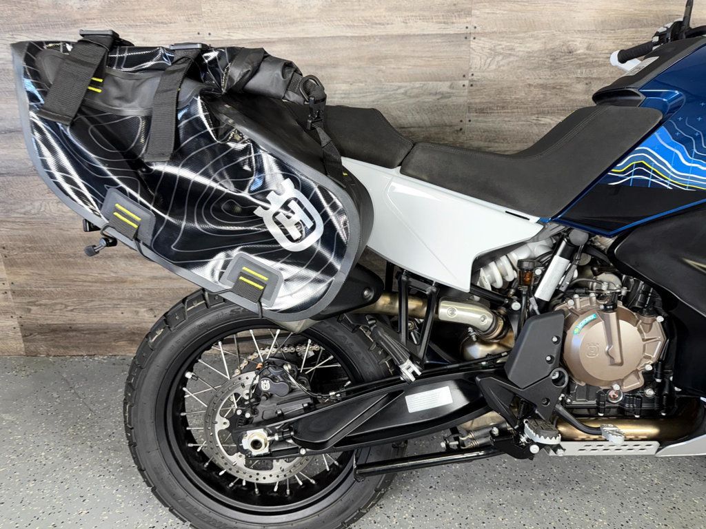 2024 Husqvarna Norden 901 Expedition One Owner! - 22933924 - 5