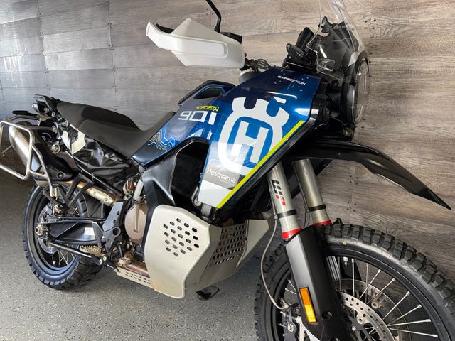 2024 Husqvarna Norden 901 Expedition One Owner! - 23061129 - 1