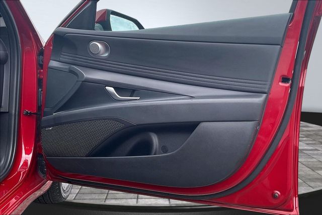 2024 Hyundai Elantra Limited - 22994982 - 16