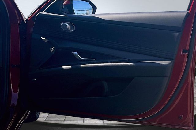 2024 Hyundai Elantra Limited - 23009825 - 16