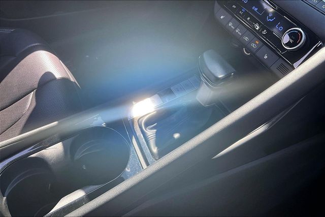 2024 Hyundai Elantra Limited - 23009825 - 31