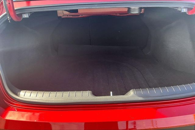 2024 Hyundai Elantra Limited - 23009825 - 37