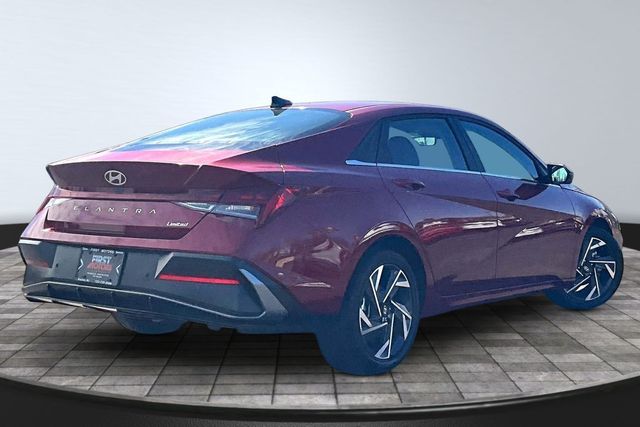2024 Hyundai Elantra Limited - 23009825 - 4