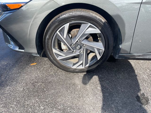 2024 HYUNDAI ELANTRA LIMITED - 23085363 - 8