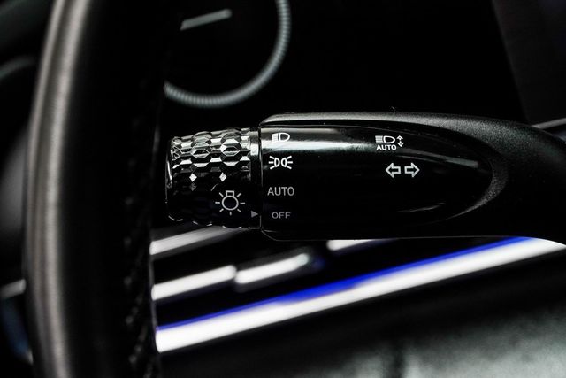 2024 Hyundai Elantra Limited IVT - 22960868 - 30