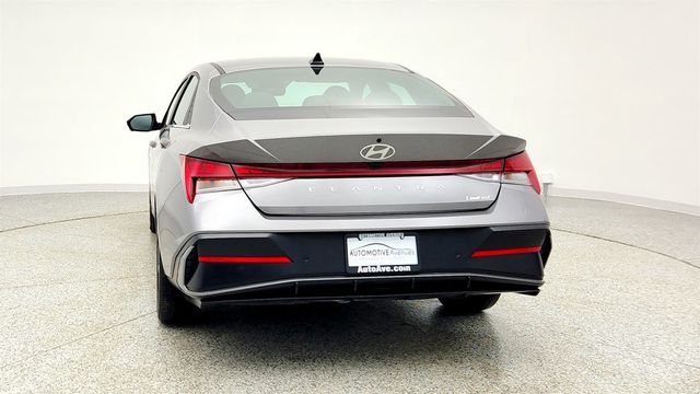 2024 Hyundai Elantra Limited IVT - 22979673 - 5
