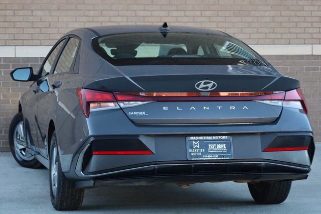 2024 Hyundai Elantra SE - 23093579 - 10
