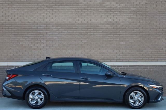 2024 Hyundai Elantra SE - 23093579 - 1