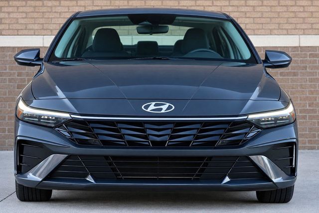2024 Hyundai Elantra SE - 23093579 - 5