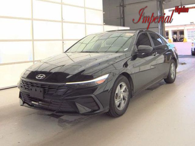 2024 Hyundai Elantra SE IVT - 23043117 - 0