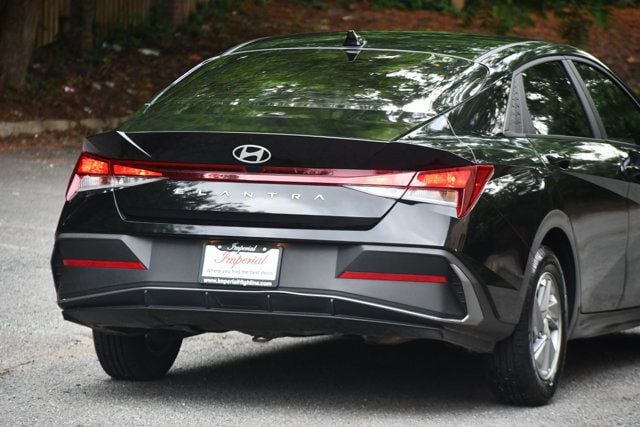 2024 Hyundai Elantra SE IVT - 23043117 - 10
