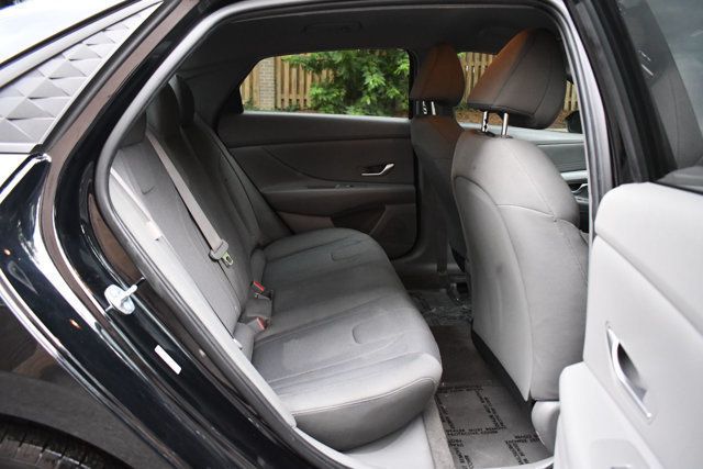 2024 Hyundai Elantra SE IVT - 23043117 - 33