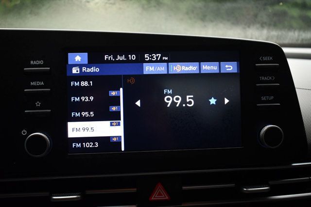 2024 Hyundai Elantra SE IVT - 23043117 - 38
