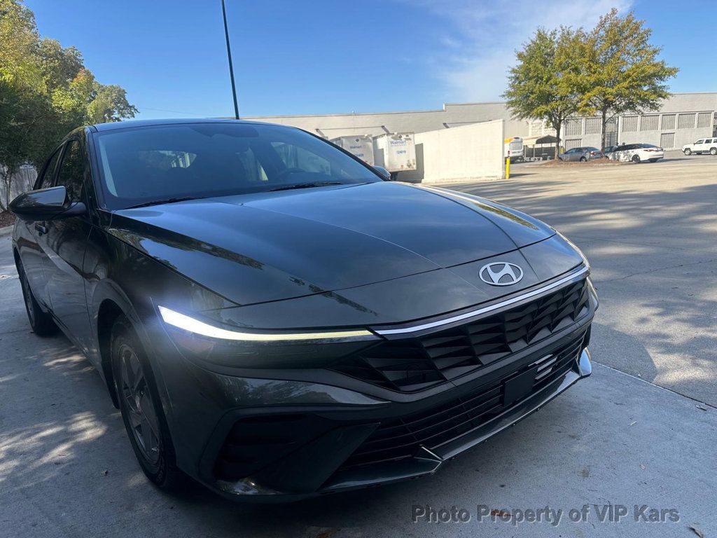 2024 Hyundai Elantra SE IVT - 22936563 - 1