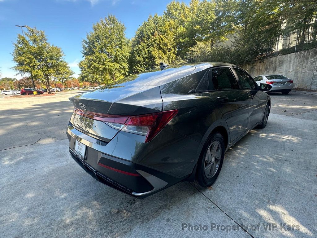 2024 Hyundai Elantra SE IVT - 22936563 - 7