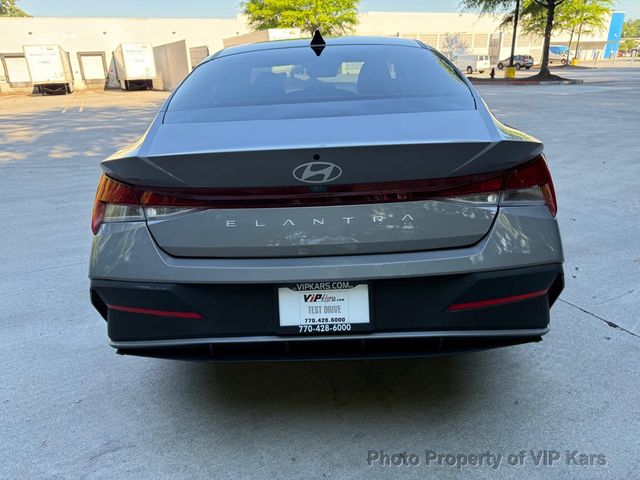 2024 Hyundai Elantra SE IVT - 23035606 - 5