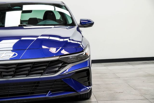 2024 Hyundai Elantra SE IVT - 23012756 - 4