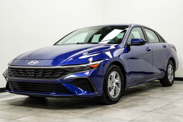 2024 Hyundai Elantra SE IVT - 23012756 - 5
