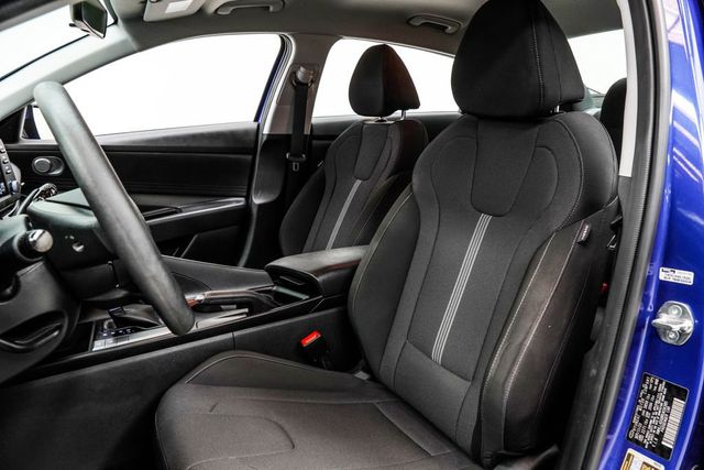 2024 Hyundai Elantra SE IVT - 23012756 - 7