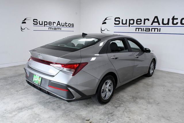 2024 Hyundai Elantra SE IVT - 22637868 - 3