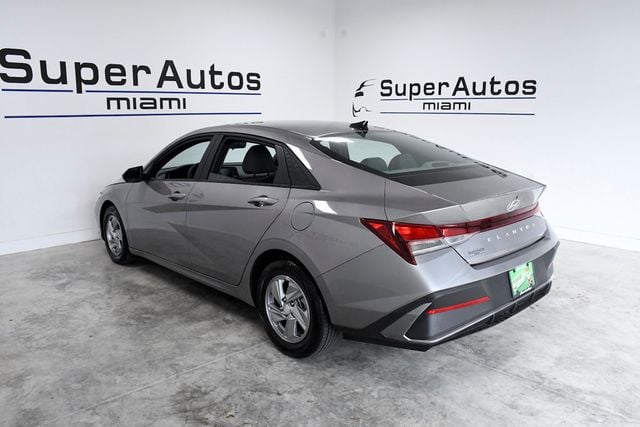 2024 Hyundai Elantra SE IVT - 22637868 - 5