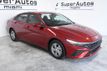 2024 Hyundai Elantra SE IVT - 22692982 - 2