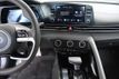 2024 Hyundai Elantra SE IVT - 22827675 - 23