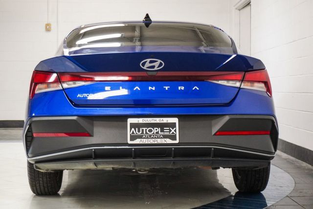 2024 Hyundai Elantra SE IVT - 23071923 - 35