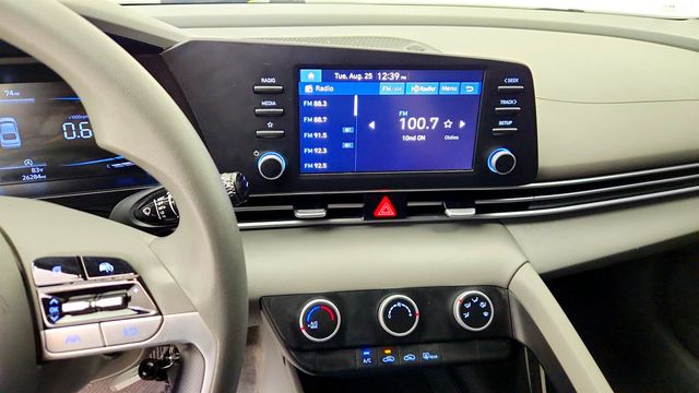 2024 Hyundai Elantra SE IVT - 23071571 - 15